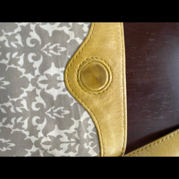 Hobo Crossbody - Picture 3 of 8